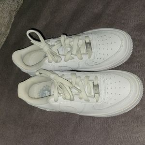 Nike AF1, Big Boy size 4.5